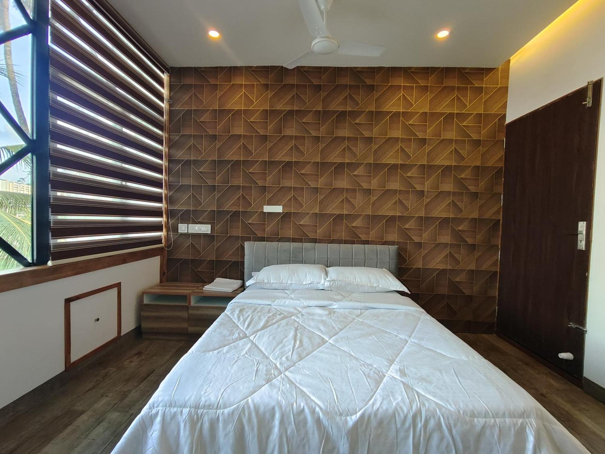 Marina Lounge Hotel Kochi Luaran gambar